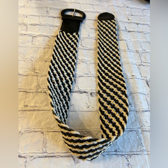 APT.9 WIDE BLACK AND CREAM WOVEN ON BRAZILIAN LEATHER INDIA MADE WOMENS BELT L - Picture 8 of 8